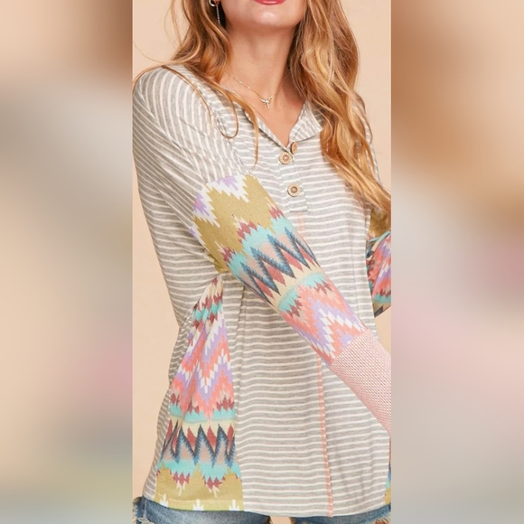 Plus Women's Thermal Button Top - Picture 4 of 4